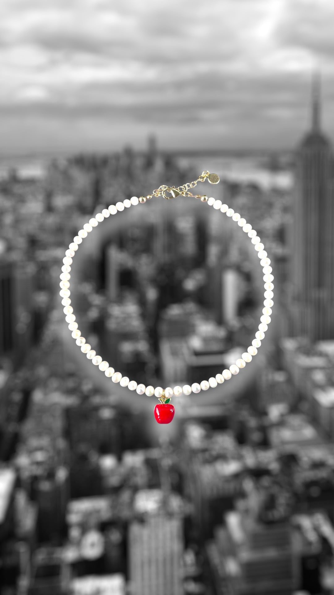 The BIG APPLE Necklace