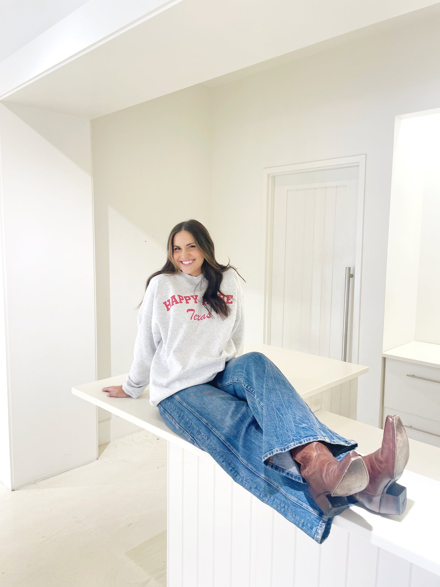 HAPPY HERE Texas Crew Neck